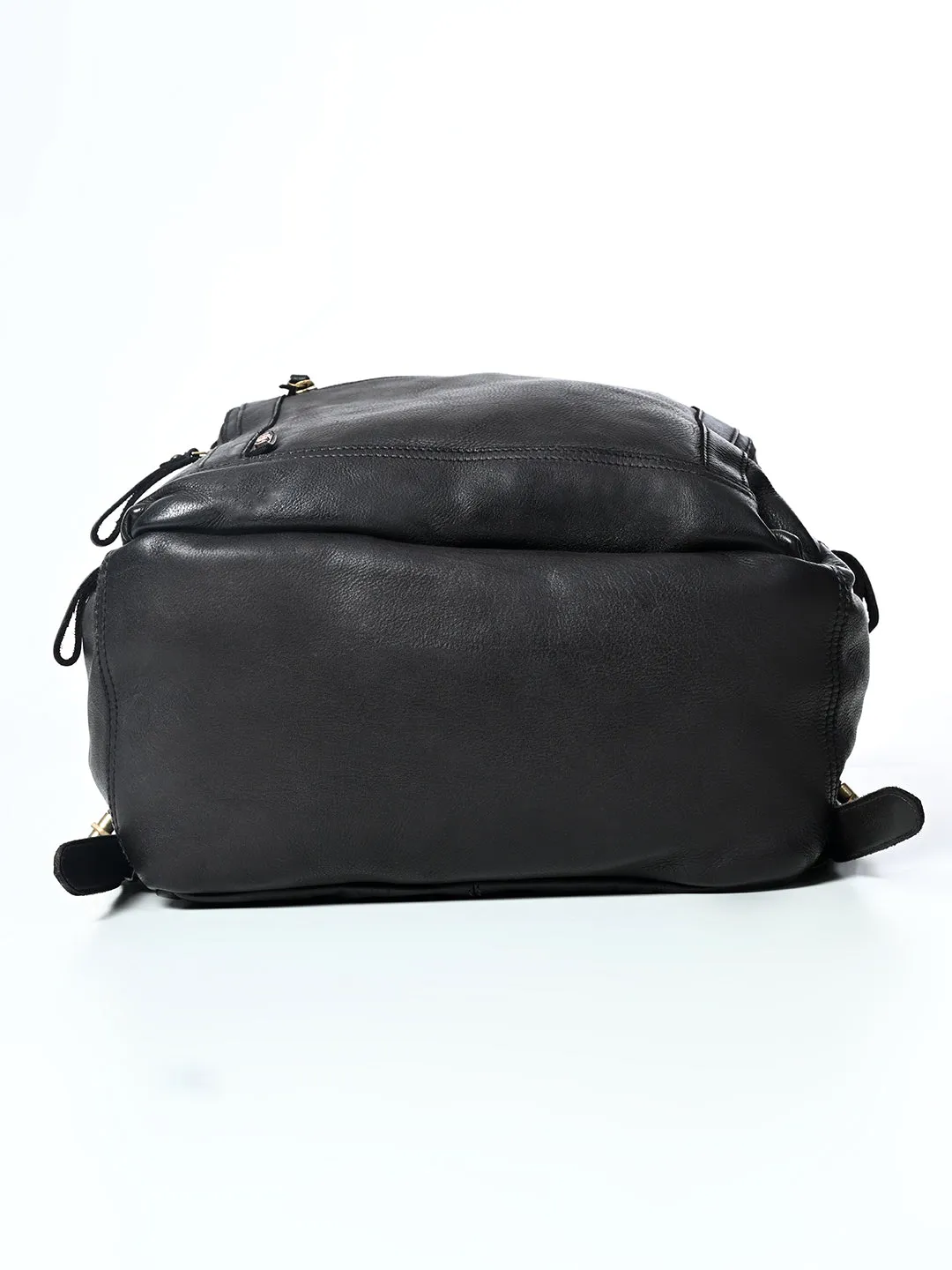 Art N Vintage Slider : Real Leather Black Backpack
