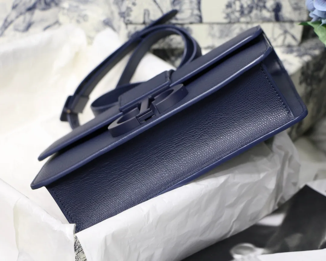 Luxury Purses - DOR - 6113